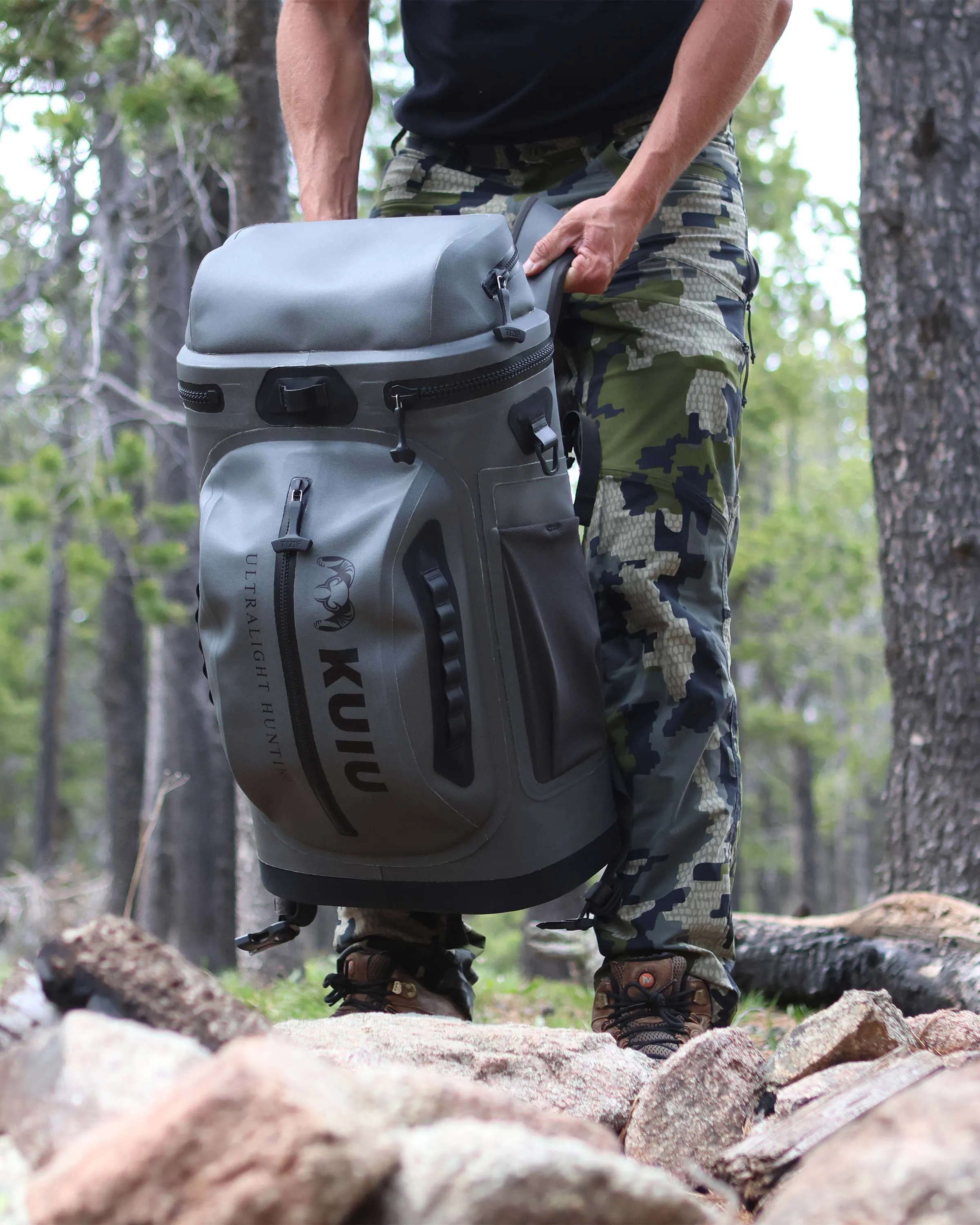 Kodiak 2000 Cooler Backpack | Coyote Brown