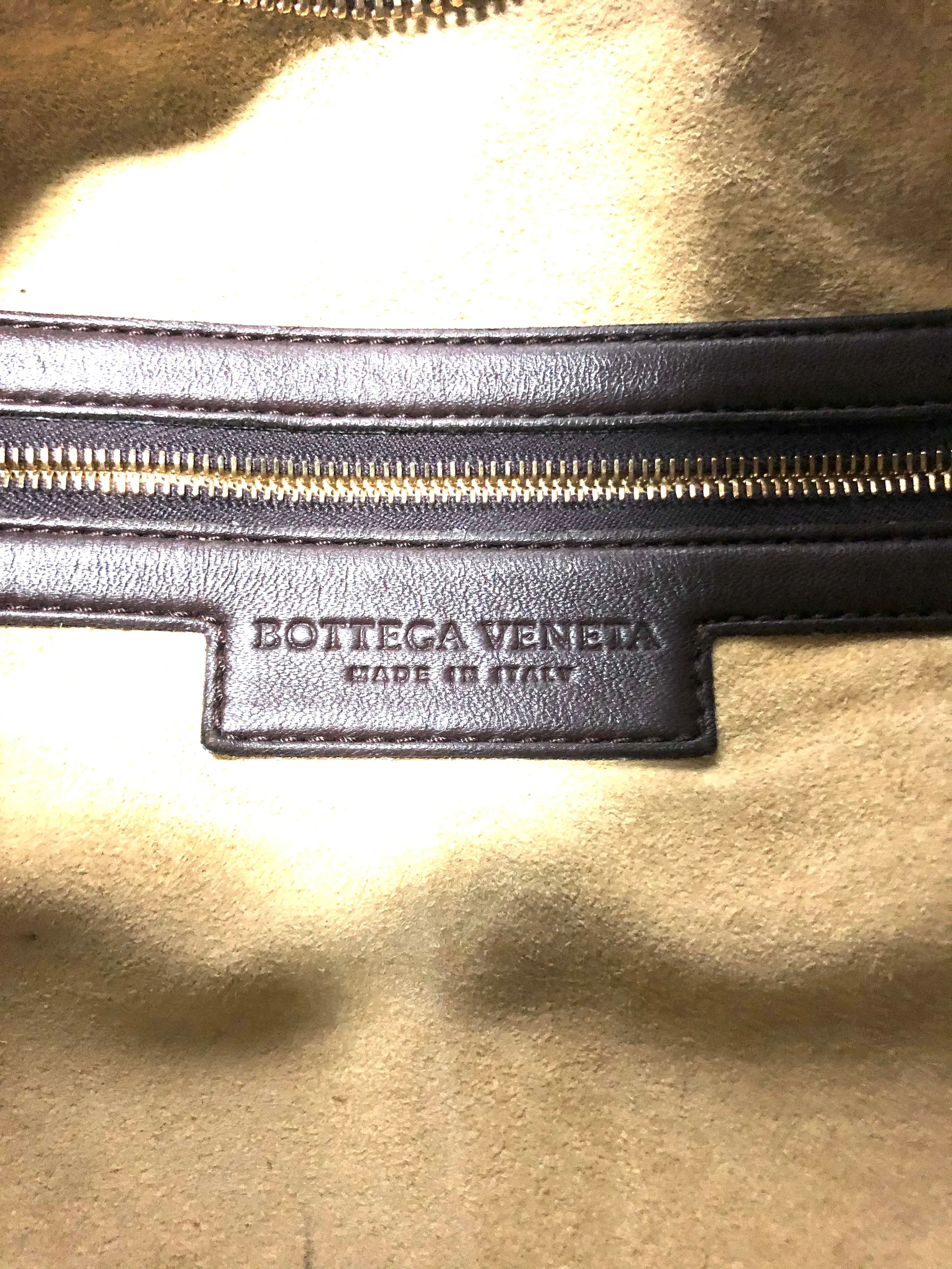 Medium Nappa Veneta Hobo